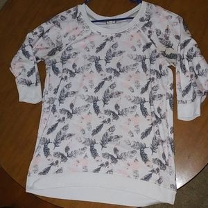 Quarter sleeve sweatshirt